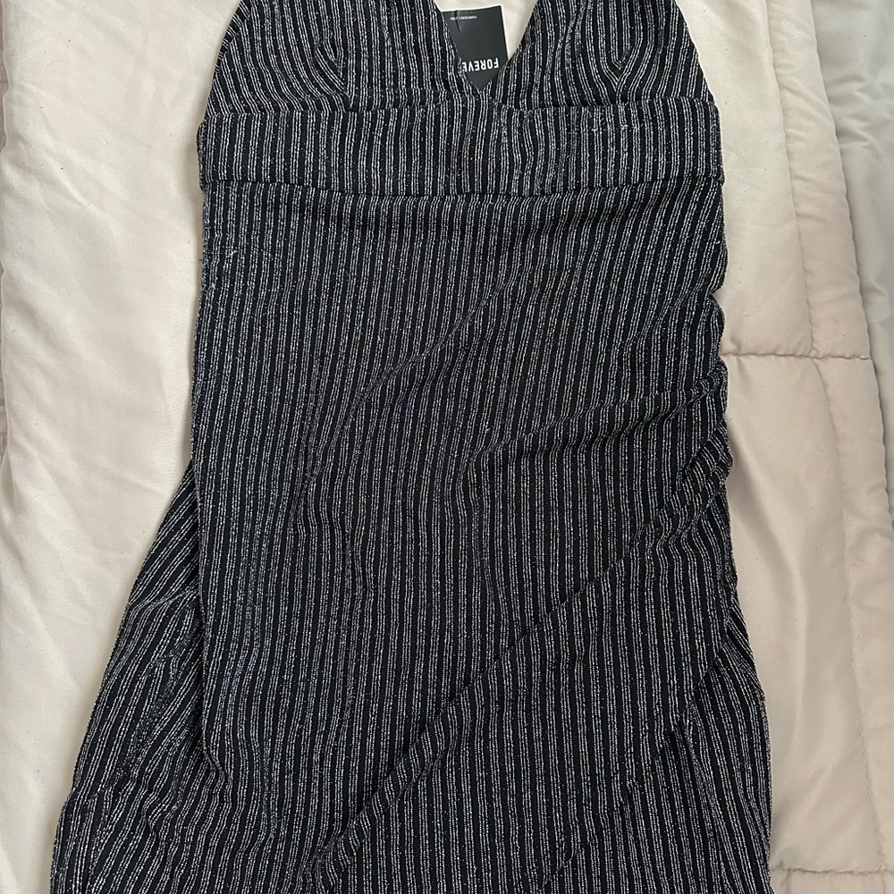 Forever 21 Black Strapless Metallic-Striped Bodycon Dress